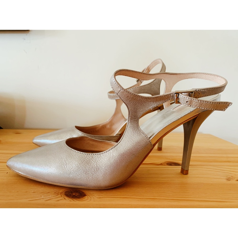 RARE FIND NEVER WORN - silver stiletto heels